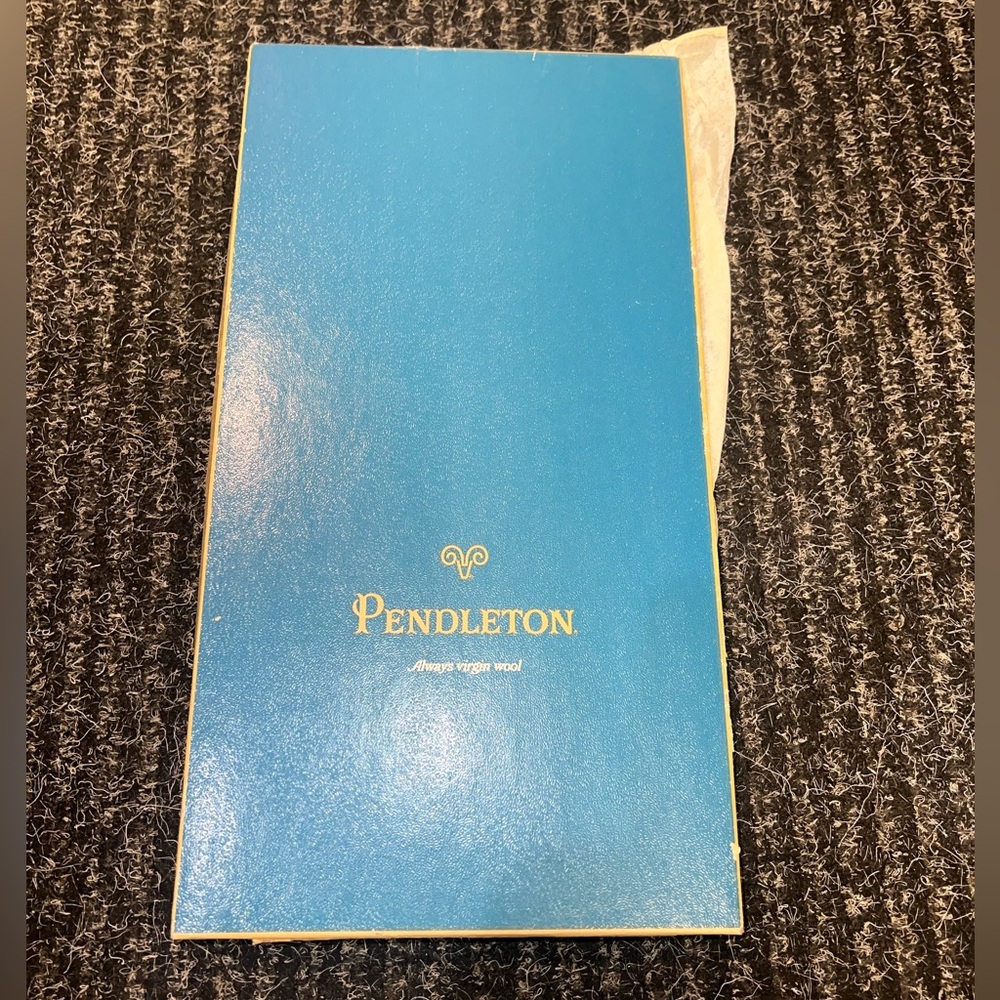 Pendleton Scarf Classic 100% Wool Camel Scarf (new with tags